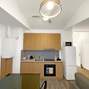  Apartment 4t Immo - 31 Avenue Gaston Chauvin Frankreich
